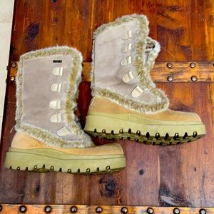 Sketchers Leather&Fur Lace Up Tall Boots